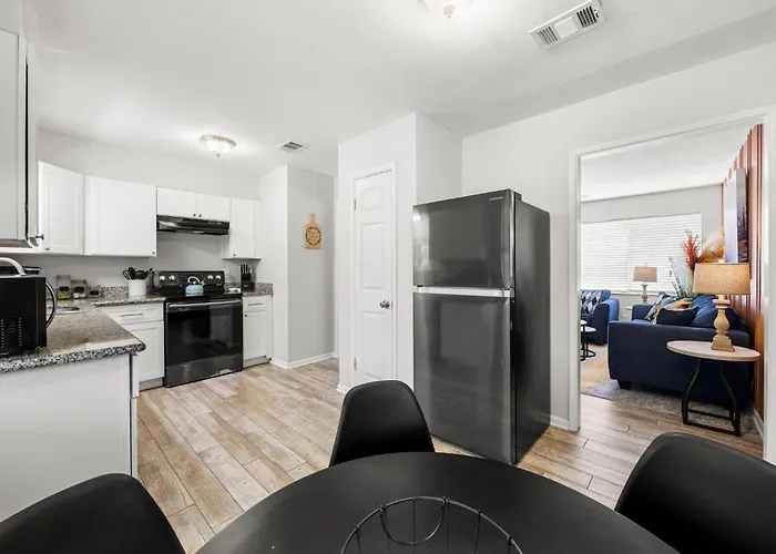 Holiday home Newly Designed Ranch House | Backyard & Bbq Grill Pensacola